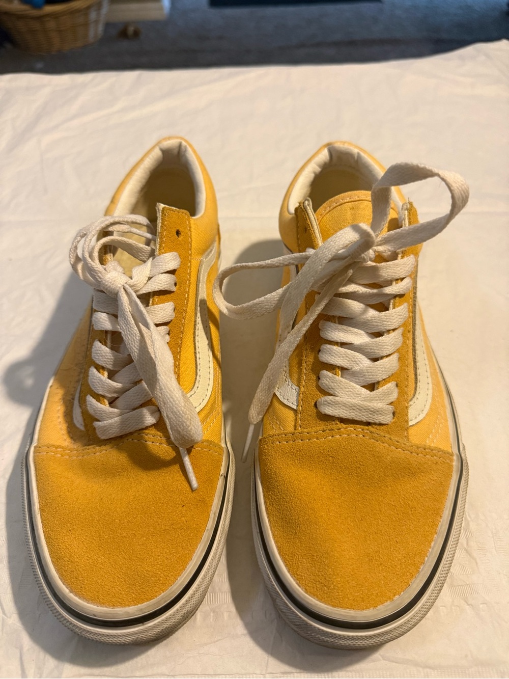 Men's Yellow Low-Top Canvas Sneakers with White Stripe